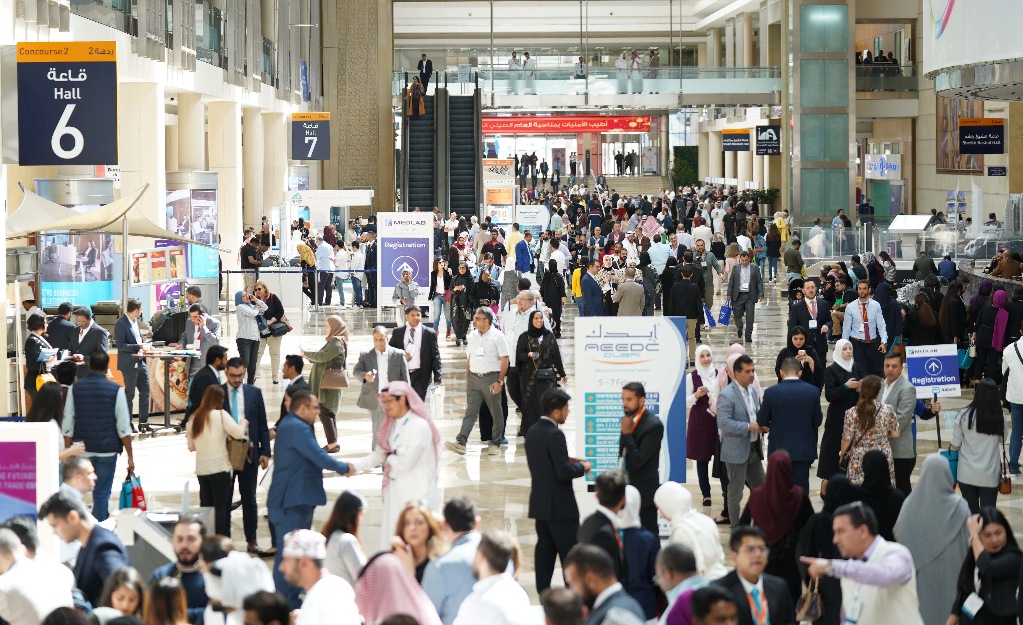 Fuarplanı, Dubai’de Firmalarının Yanında